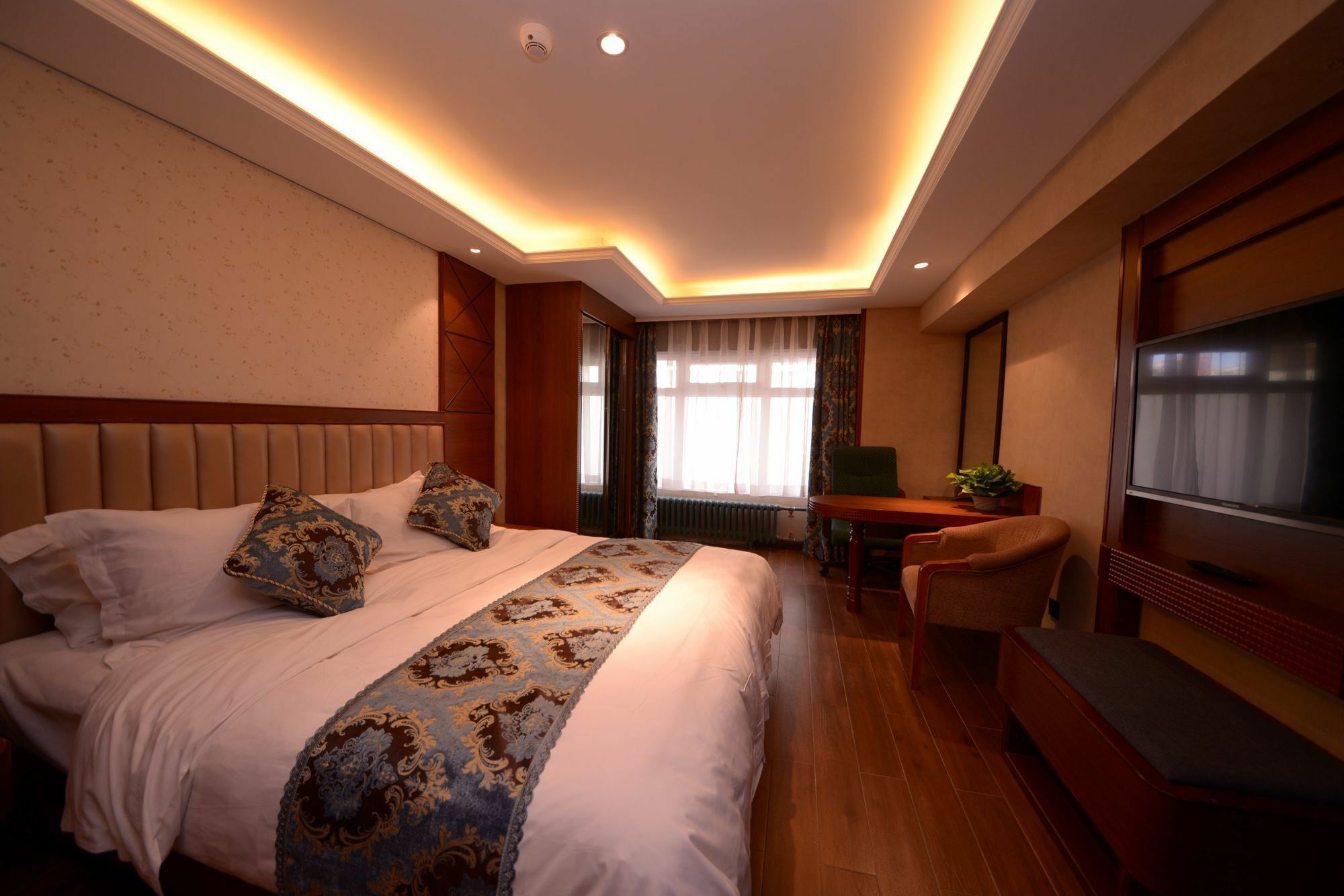 Harbin Bremen Train Station Hotel Exterior photo