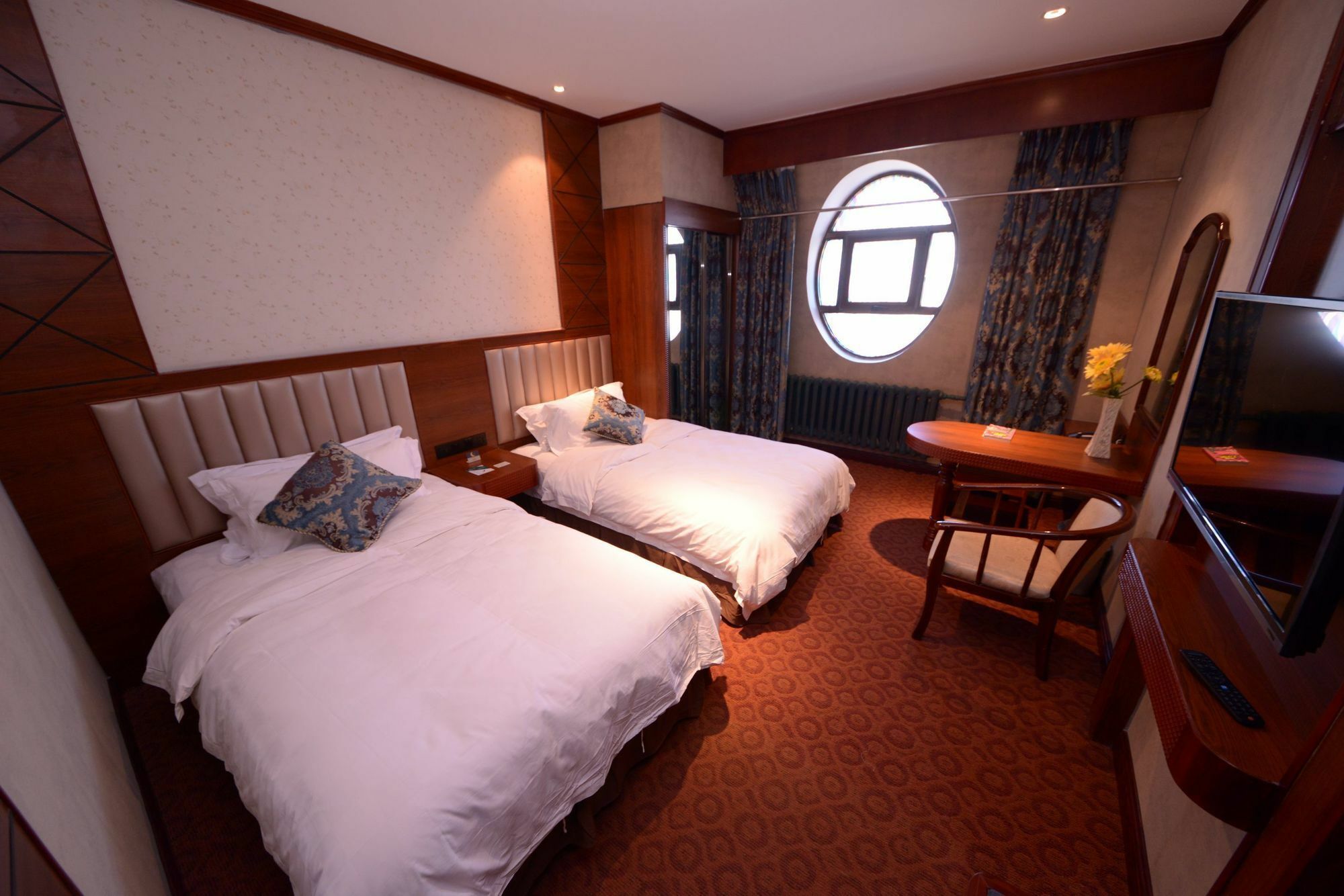 Harbin Bremen Train Station Hotel Exterior photo